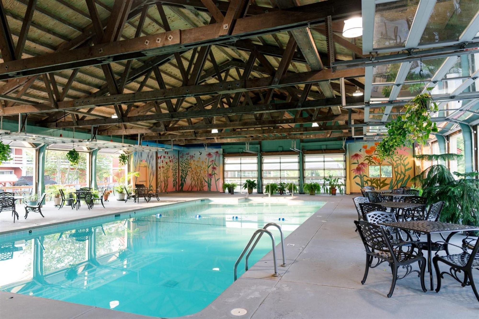 Brown County Inn แนชวิลล์ ภายนอก รูปภาพ