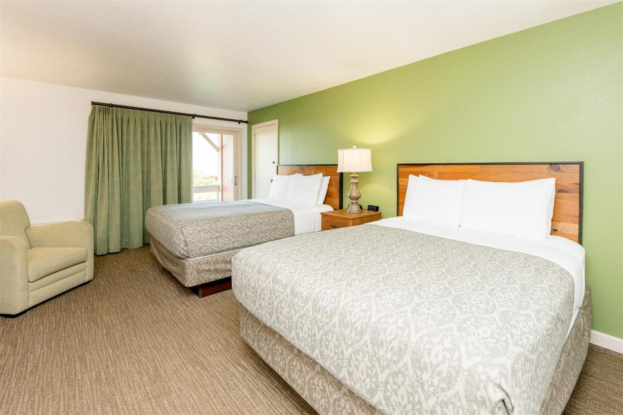 Brown County Inn แนชวิลล์ ภายนอก รูปภาพ