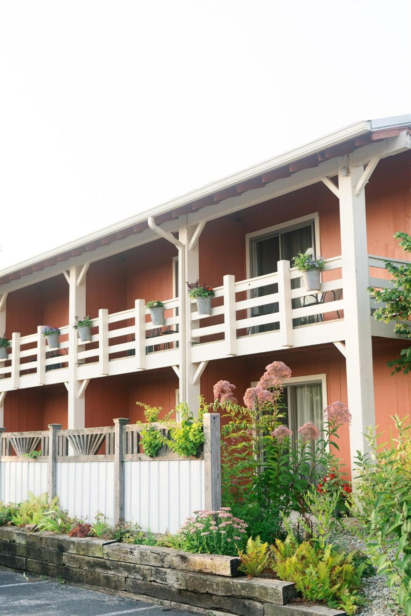 Brown County Inn แนชวิลล์ ภายนอก รูปภาพ
