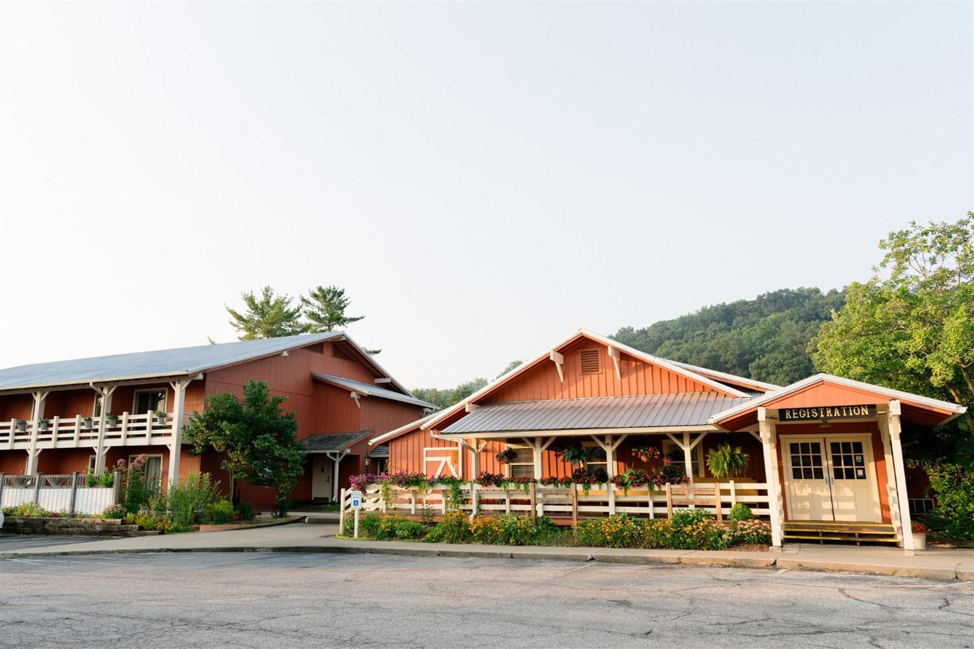 Brown County Inn แนชวิลล์ ภายนอก รูปภาพ
